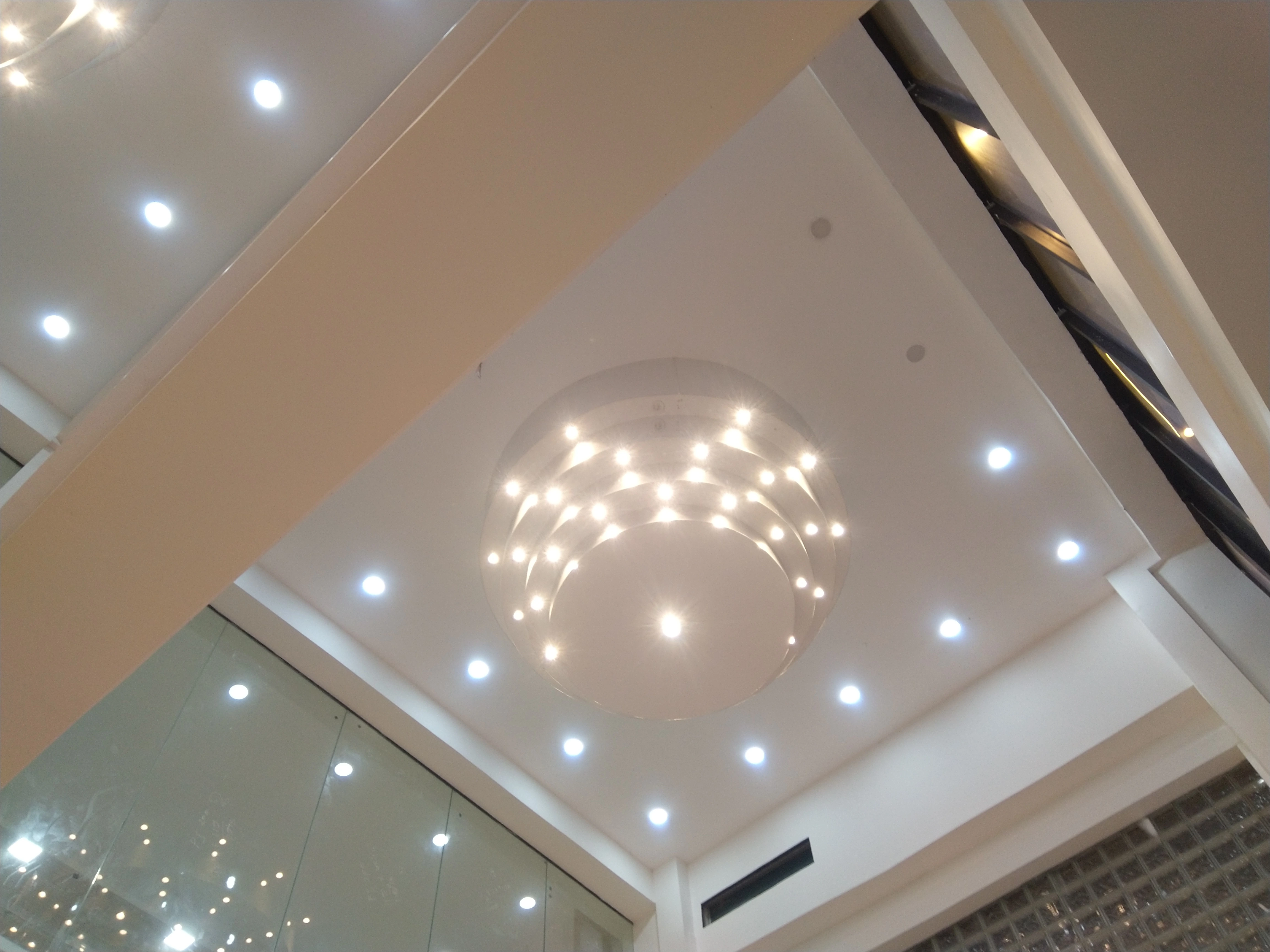 Glass Hardware Solution